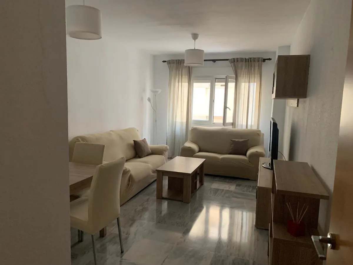 Apartamento Piso de 3 dormitorios cerca de la playa Málaga