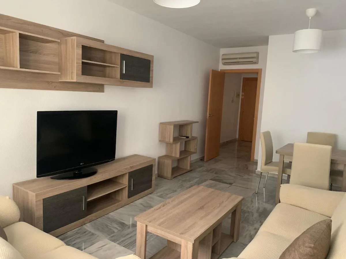Piso de 3 dormitorios cerca de la playa Málaga