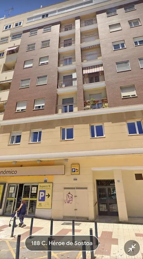 Piso de 3 dormitorios cerca de la playa Málaga Apartamento